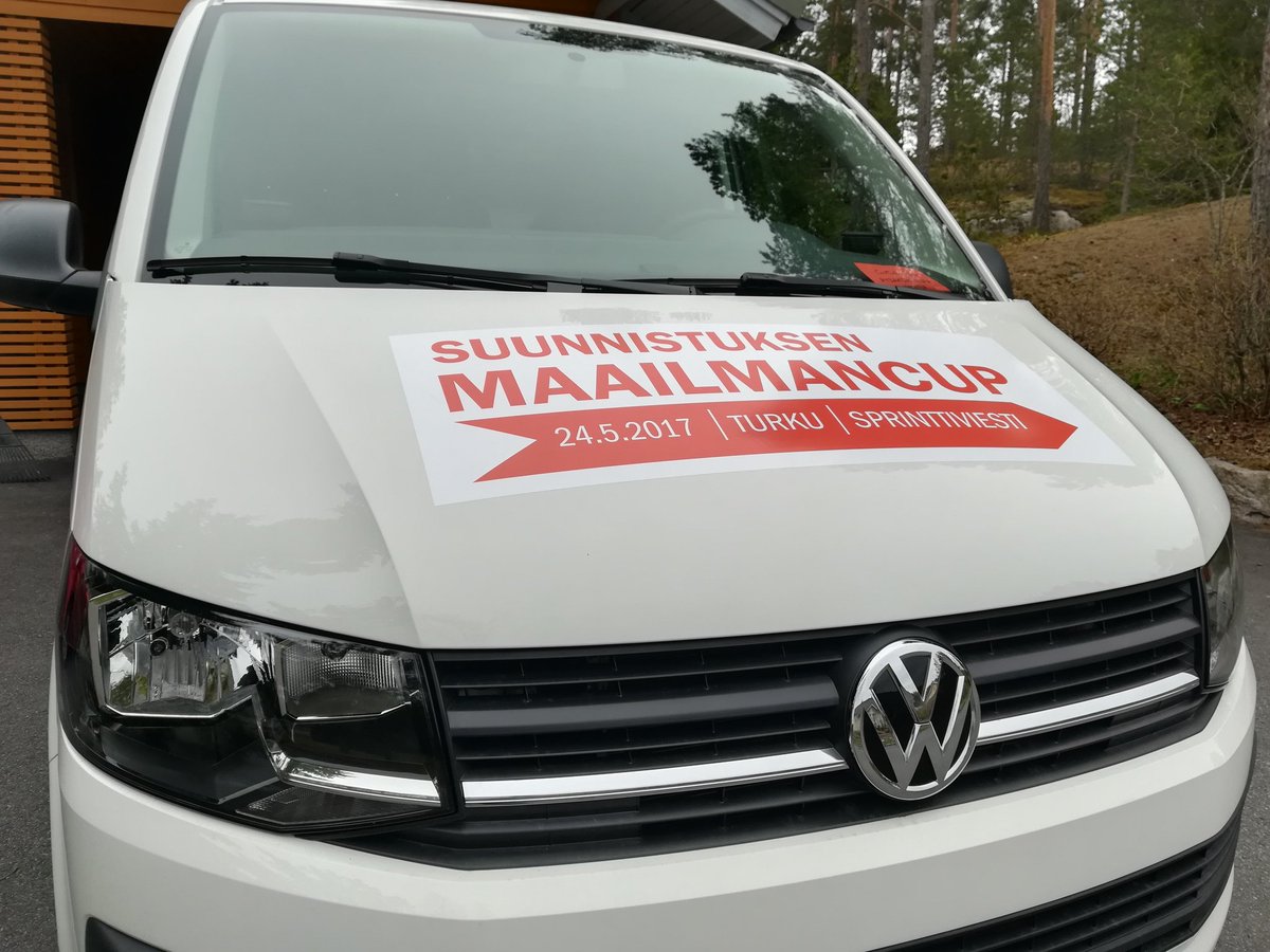 TuSTurku's tweet photo. Nyt on kuljetuskalusto kunnossa. Kiitos #Volkswagen Center Turku! #suunnistus #owcupfin #Turku @owcup2017fin https://t.co/kFHHa52o1N