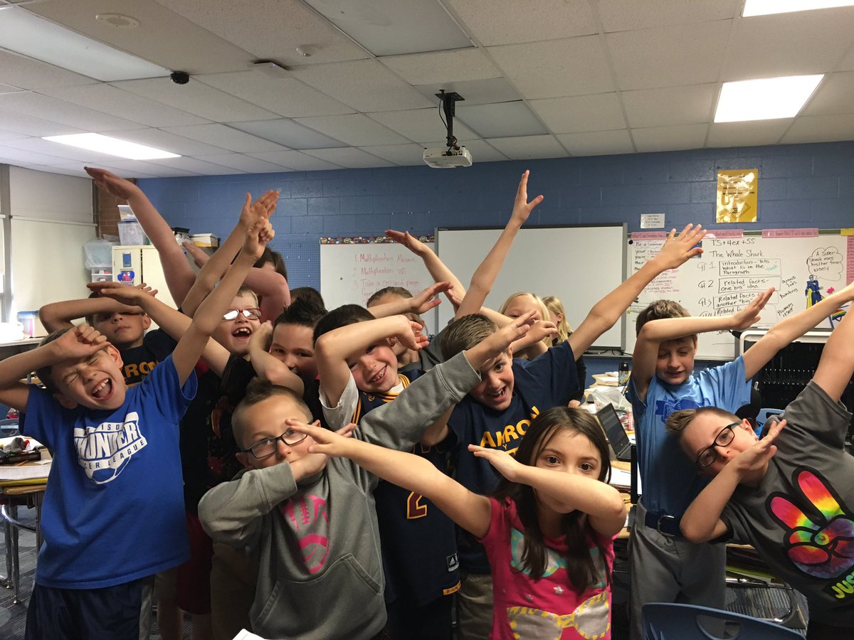 MrsWestonNES's tweet photo. #wearemadisonblue #terrificinthird https://t.co/tGYtntDBc8