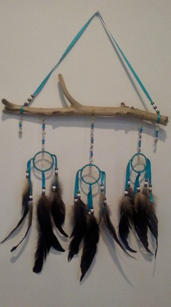 TheNativeWings's tweet photo. This weather is making us think of the beach! This drift wood is handpicked from a Stratford beach. More Dreamcatcher designs coming soon! https://t.co/6PFkuIT8LD