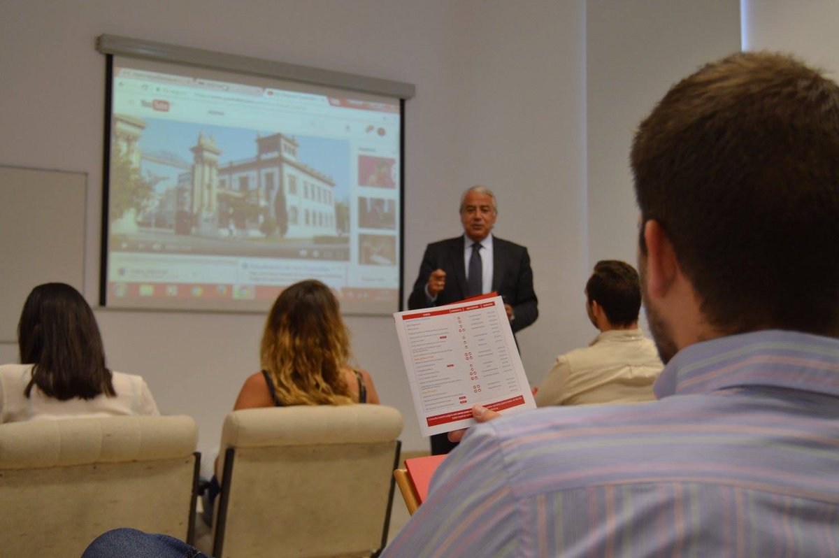 Ayer tuvimos el placer de visitar @EscuelaESESA de la mano de Esteban Salmerón. Gran Escuela con una oferta formativa de máxima calidad.