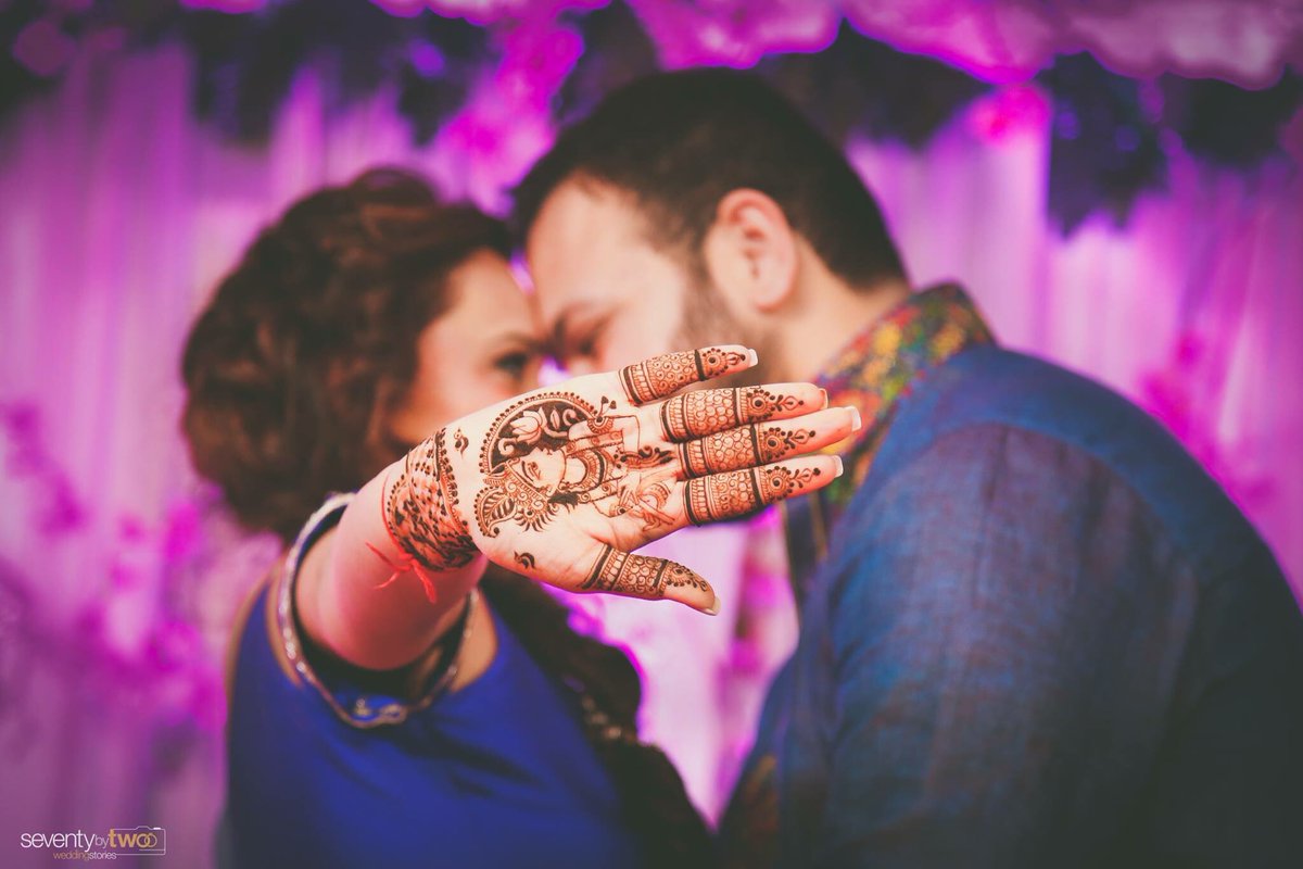 SeventybyTwo's tweet photo. Beautiful Mehendi is an art, elevating it with our imagery is what we love to do! #weddingphotography https://t.co/mvi0LOps6n