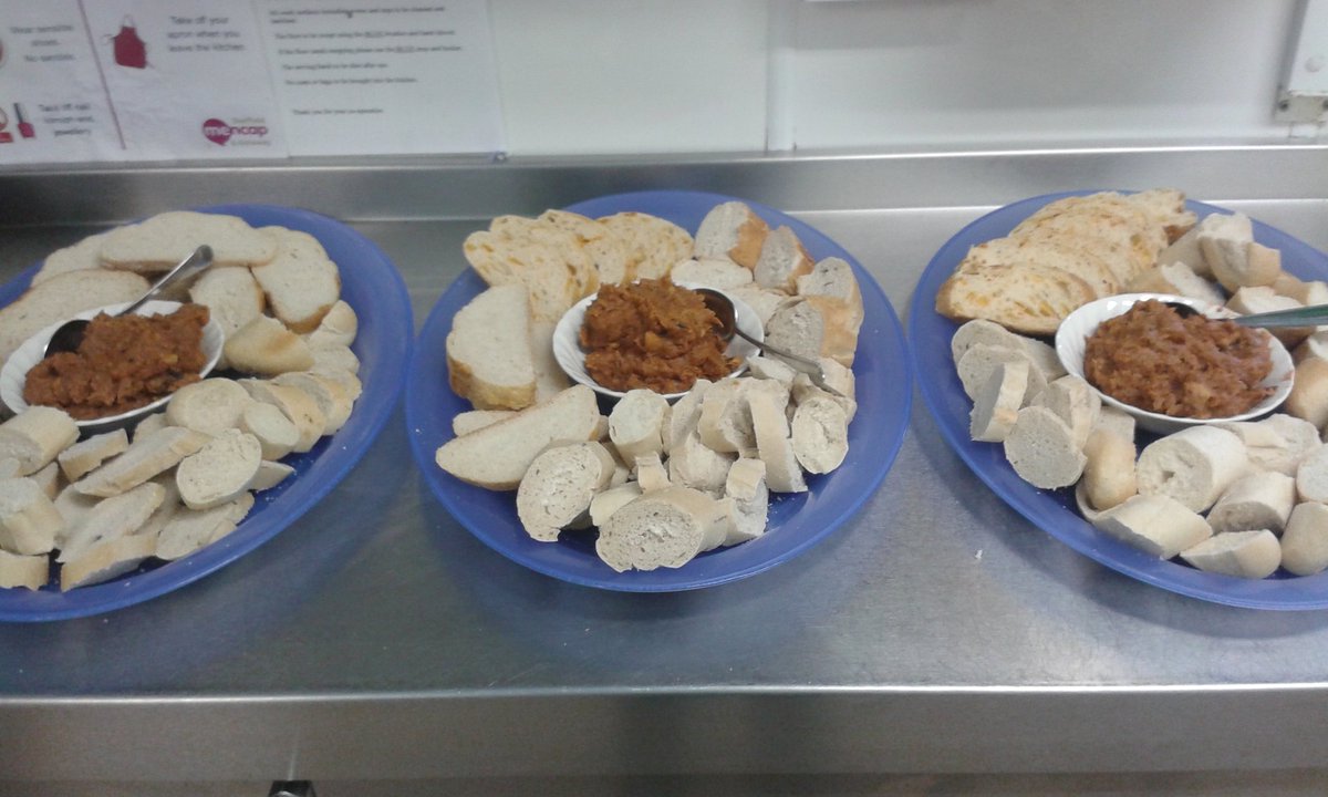 FoodcycleSharr's tweet photo. A yummy lunch tonight! Big thanks to our volunteers Poppy and Alyesia for creating plantain and aubergine humous #Nationalvegetarianweek https://t.co/QvhiyiDnwD