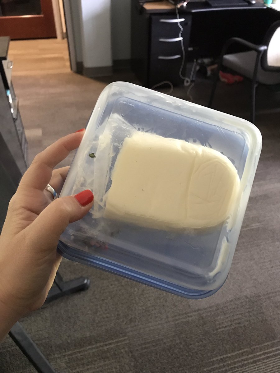 RockeraClick's tweet photo. Lunch by Lauren: just a huge block of cheese (I grabbed the wrong container). Will I still eat it? Probably, yeah. #classyashell https://t.co/2UOOA3fRes