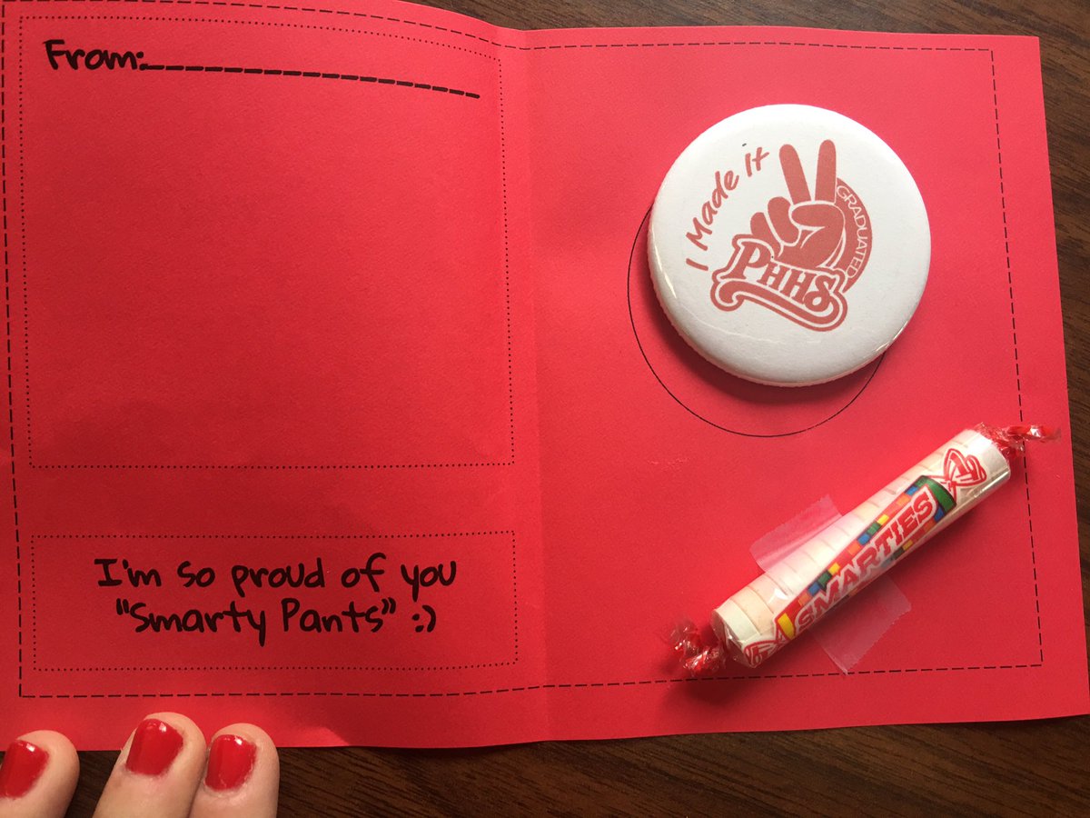 MsHagePHHS's tweet image. Stop by during lunch and see my girl @MoranMath to buy your favorite Senior a gift for their last day at PH. $2 or 3 for $5. So cute!!!