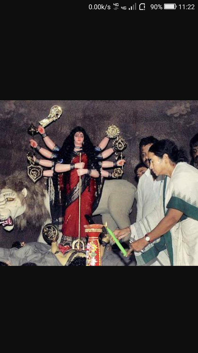CriticalBengali's tweet photo. @vicksy_goel @MamataOfficial Didi is Hindu Brahmin but a true secular like Vivekananda &amp; Ramakrishna.
But BJP-Bhakts r blind, they always search Muslim in Mamata. https://t.co/QruoyW1bpf