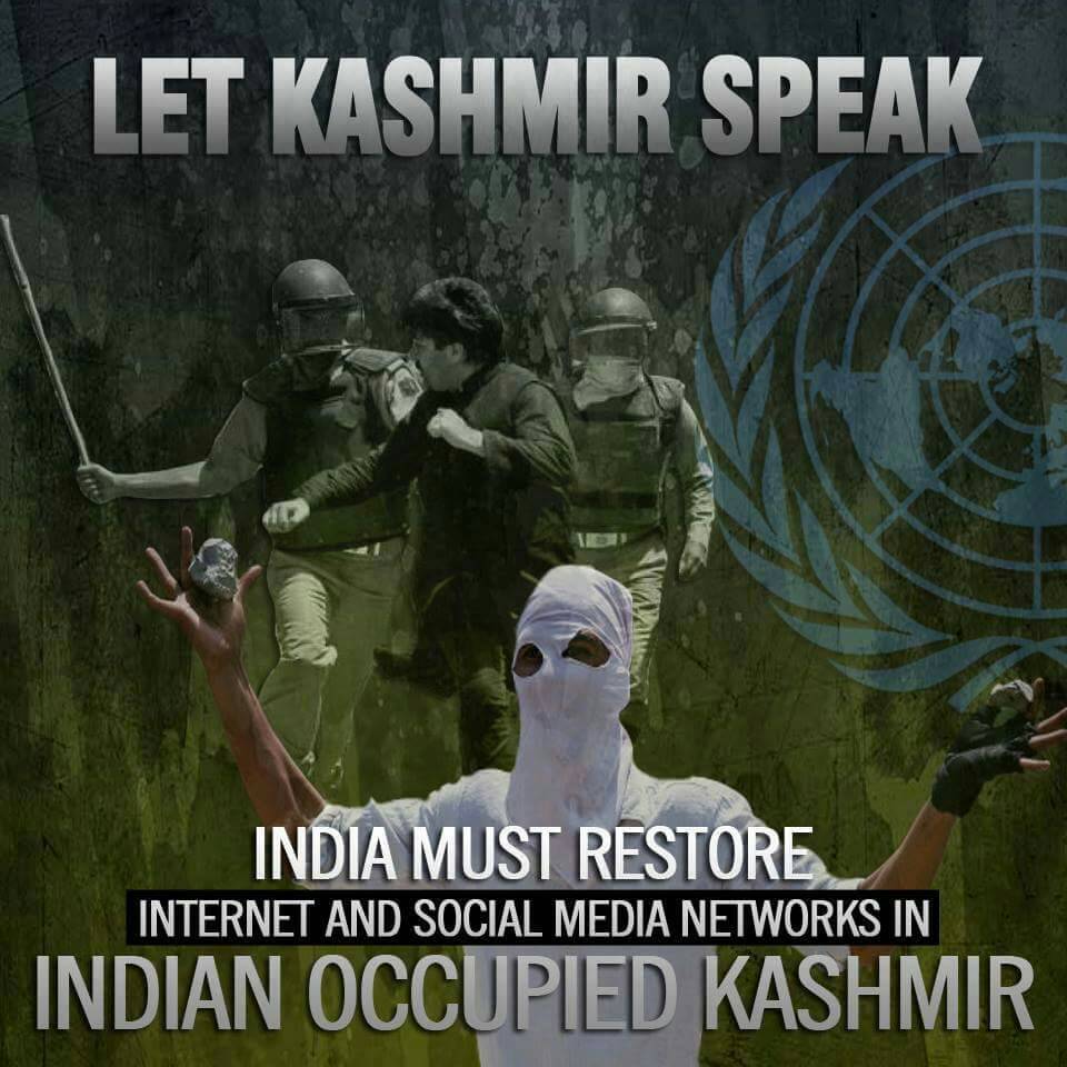 MSBISMAL's tweet photo. Idiot @narendramodi I'm sure u r #DogOfHell &amp; #CchitOfDonkey and hv no any humanity. U animal #LetKashmirSpeak
😠👊
@JimmyAbbasi @Arshad_sg https://t.co/03CUoX1e6h