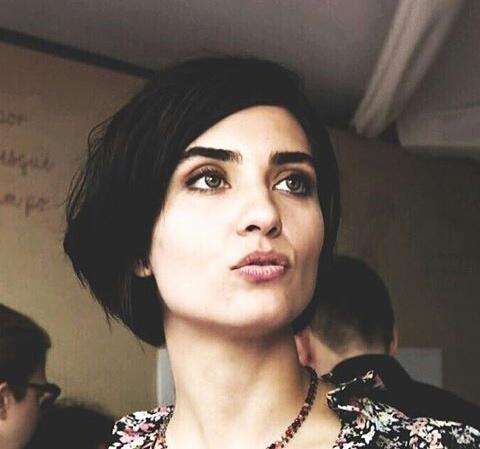 abustun's tweet photo. My beautiful flower 🌷❤
#TubaBüyüküstün https://t.co/xvXR23EbLk