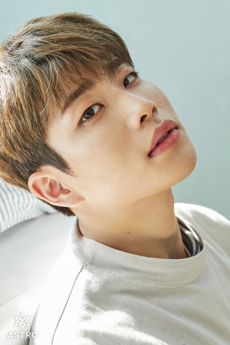 방금 전에 뜬 아스트로 컴백 티저 사진.jpg | 인스티즈