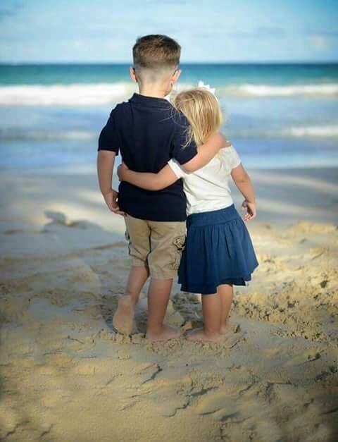 Certi abbracci non possono essere rimandati!
Dolcesera @NaiseFirework un abbraccio caro 😘😘