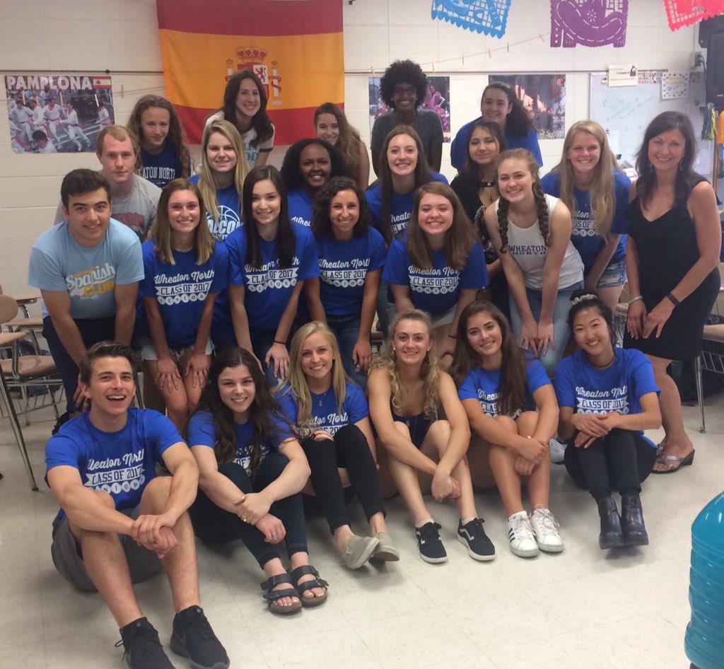 BettyBasista's tweet photo. Proud of AP Spanish seniors for their hard work all year to prepare for the AP exam! Adiós! @biscmj https://t.co/7o4dP2g1jX