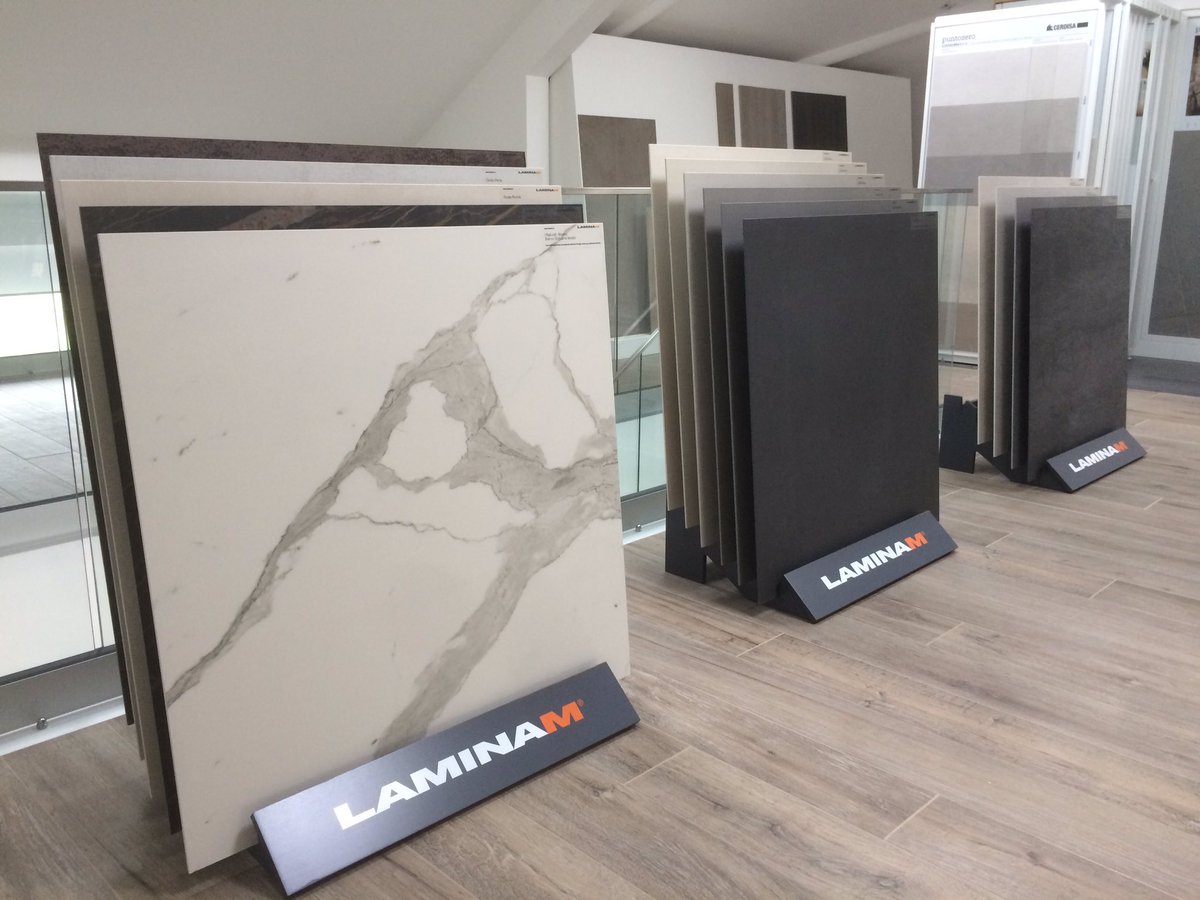 RomanStoneCo's tweet photo. Stunning #Laminam 1m x 1m #porcelain #tiles now on display in the #RomanStone showroom https://t.co/iTn33f6liL