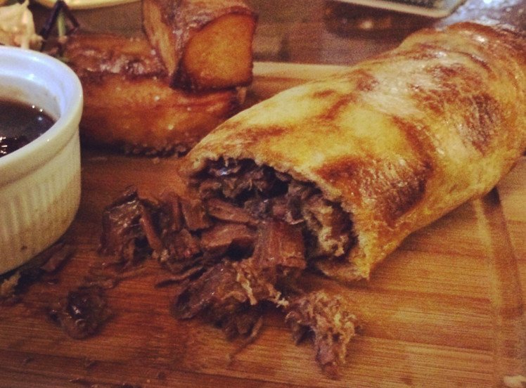 CookingBritain's tweet image. It's #BritishSandwichWeek Does this Yorkshire pudding(and roast beef) burrito count as a sandwich? We hope to god it does. #getreadyfortasty