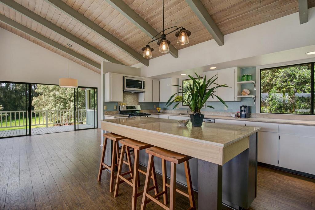 bizluxuryhomes's tweet photo. Brilliant Mauna Kea Views @pacificbiznews @HIBigIsland https://t.co/EomNiIwP0Q https://t.co/YcFTA8BCet
