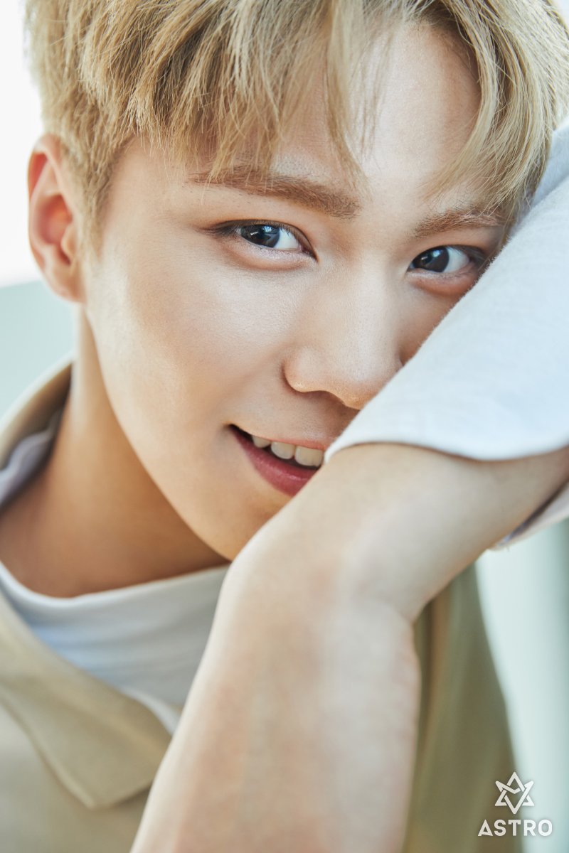 방금 전에 뜬 아스트로 컴백 티저 사진.jpg | 인스티즈