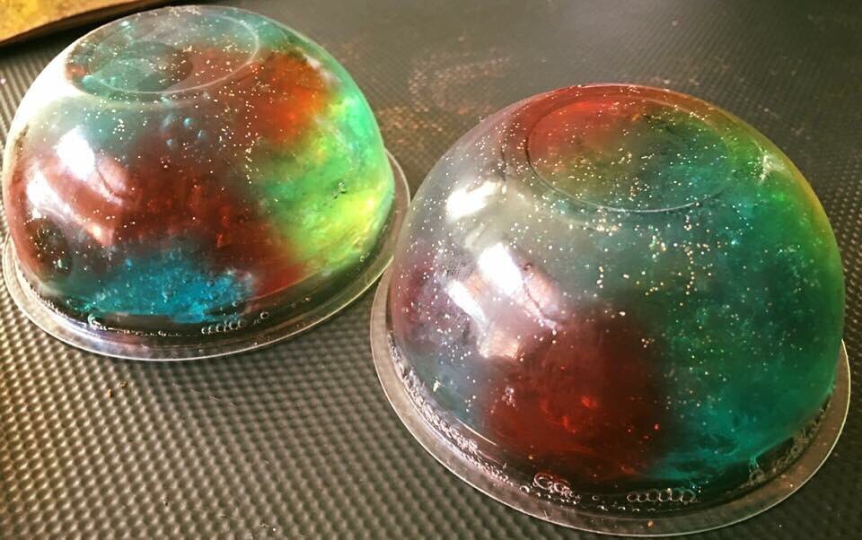 dulcevidacrea's tweet photo. Gelatina de Galaxia 🌌 #starwars #galaxia #gelatina #cumpleaños @mis_pastelitos #eshpeshial https://t.co/m8xRQJ5tXk