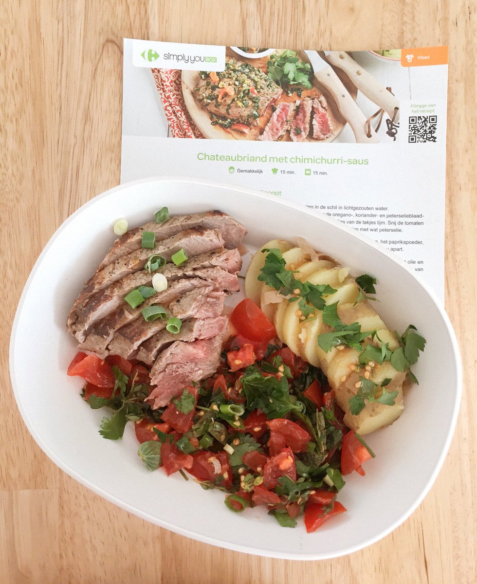 Isa_Uselli's tweet photo. Lekker eten uit een mooie doos! https://t.co/JRWpgVrpCK #simplyyoubox #Carrefour https://t.co/N1pSV2pmii