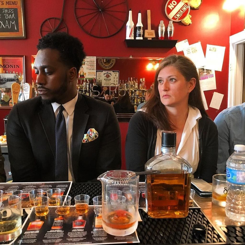 BartendSociety's tweet photo. #imwithjack #JD #gentlemanjack #jackdanielshoney #jackdanielsfire #singlebarreljack #masterclass #brandambassador … https://t.co/sDce5Q3kNB https://t.co/wfhsv4pSbS