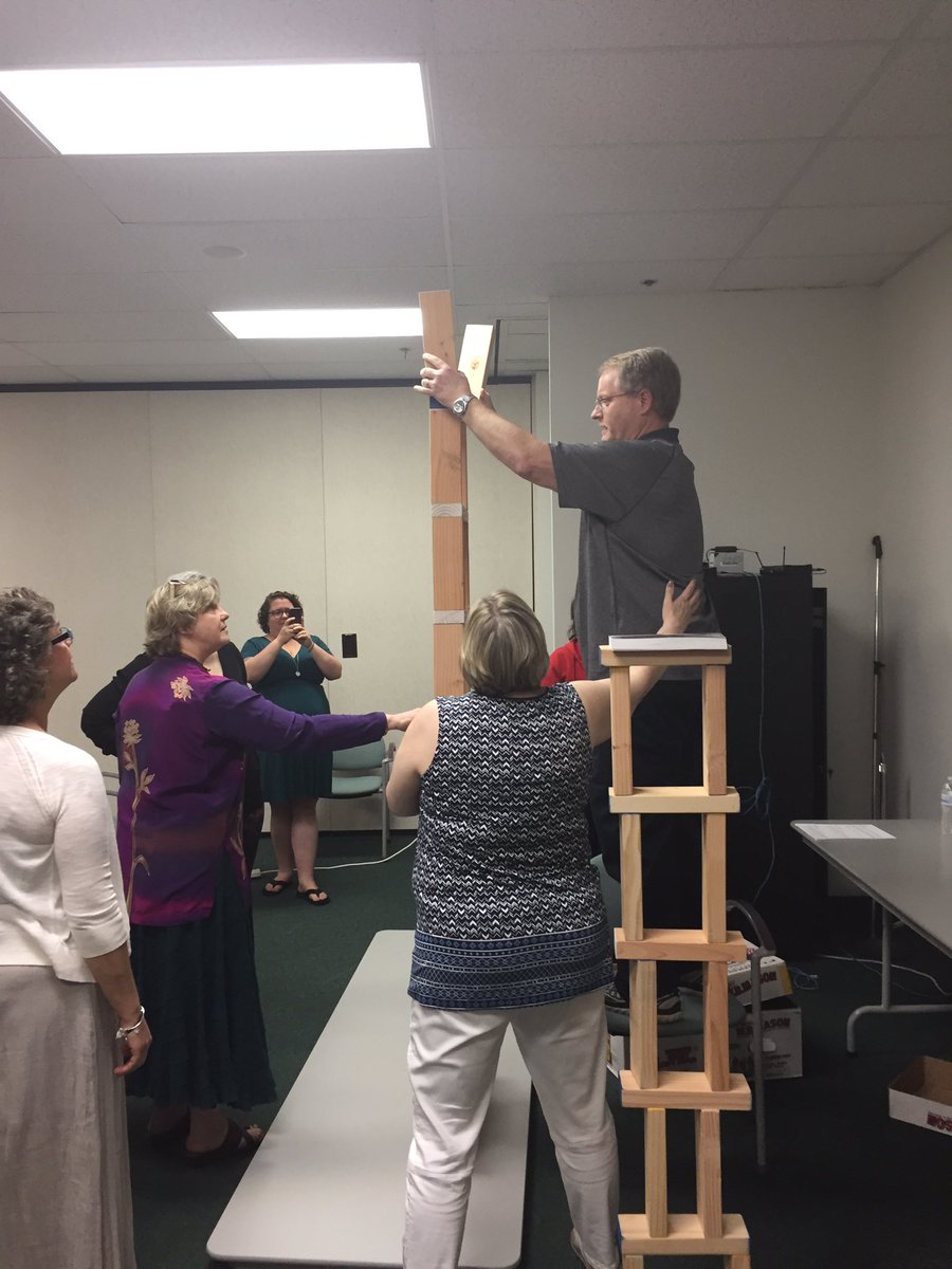 sarahkyriazis's tweet photo. Design Challenge #makerspace academy @avcollaborative #maedu #matechchat @CESCasey @CESCasey https://t.co/BZCCpl8xf0