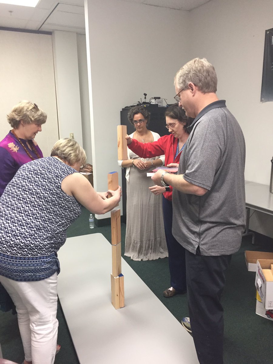 sarahkyriazis's tweet photo. Design Challenge #makerspace academy @avcollaborative #maedu #matechchat @CESCasey @CESCasey https://t.co/BZCCpl8xf0