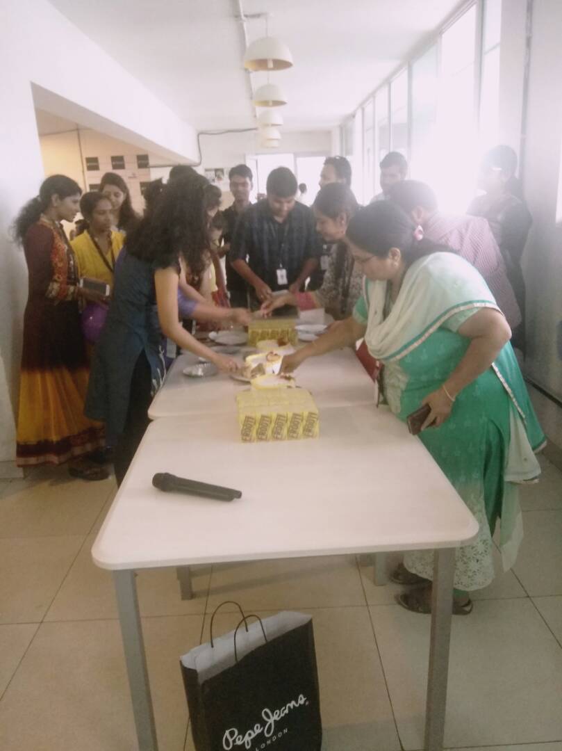AnoopKumarPL's tweet photo. #BirthdayCelebrations @MphasisWyde 90 minutesOfGames, FunFrolic&Laughter, @LifeatMphasis #LifeatWyde @MphasisCareers #Mphasis25 @prasanthr7 https://t.co/JqcUQ9CM9Q