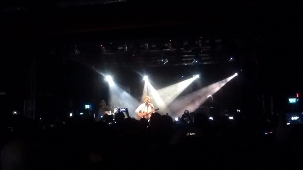 sullalbero's tweet photo. Michela Angeletti (@michiangeletti) recensisce il #live di @BrunoriSas al Pin Up di Mosciano Sant’Angelo. #Musica https://t.co/LsOvhpABYn https://t.co/AaSXj4hFkF