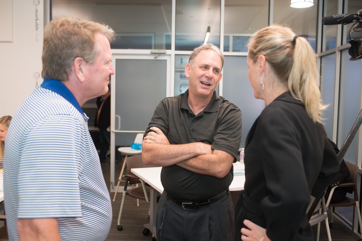 Proud to have @Larrymohl in the Echelon + partner w/ @GetJubi . Leaders use commn. to foster learning mindset getjubi.com/larrys-story/