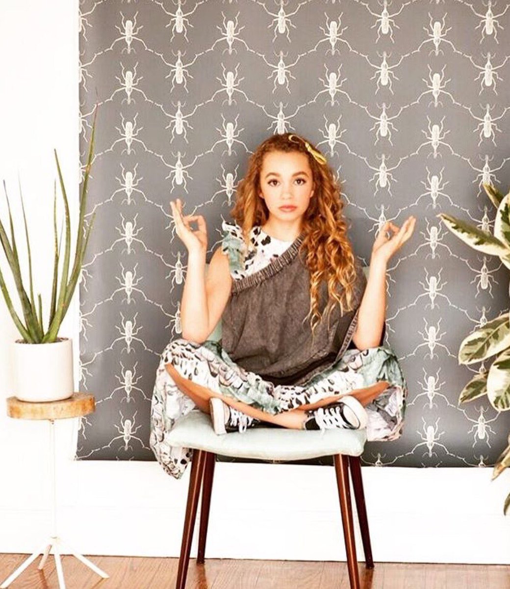 <a href="/JillianSpaeder/">jillian shea spaeder</a> Looking FAB styled in @molotweets Thank you so much <a href="/project4women/">Lauri Levenfeld</a> 💗💗💗