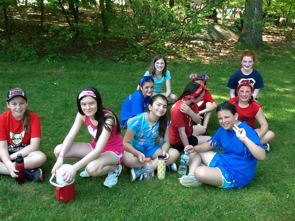 bbickerstaffe1's tweet photo. 5B field day at Lincoln! @LincolnWPS #wyckoffpride https://t.co/Ml2oLnupcs