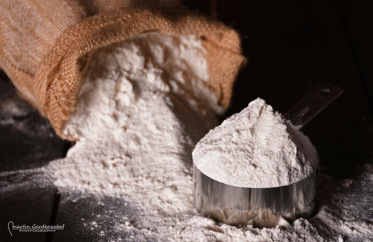 GardeazabalPH's tweet photo. Getting ready to bake! #flour #bake #ingredients #cooking #grandma #kitchen #recipe #healthy #foodstagram #foodstyling #foodphotography https://t.co/DuBQkUGEes