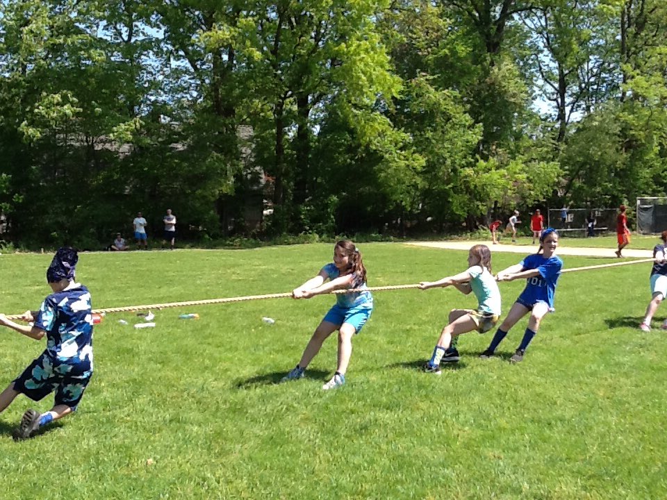 bbickerstaffe1's tweet photo. Field Day Fun! @LincolnWPS #wyckoffpride @MrReillyPE https://t.co/Sn6mGBY19u