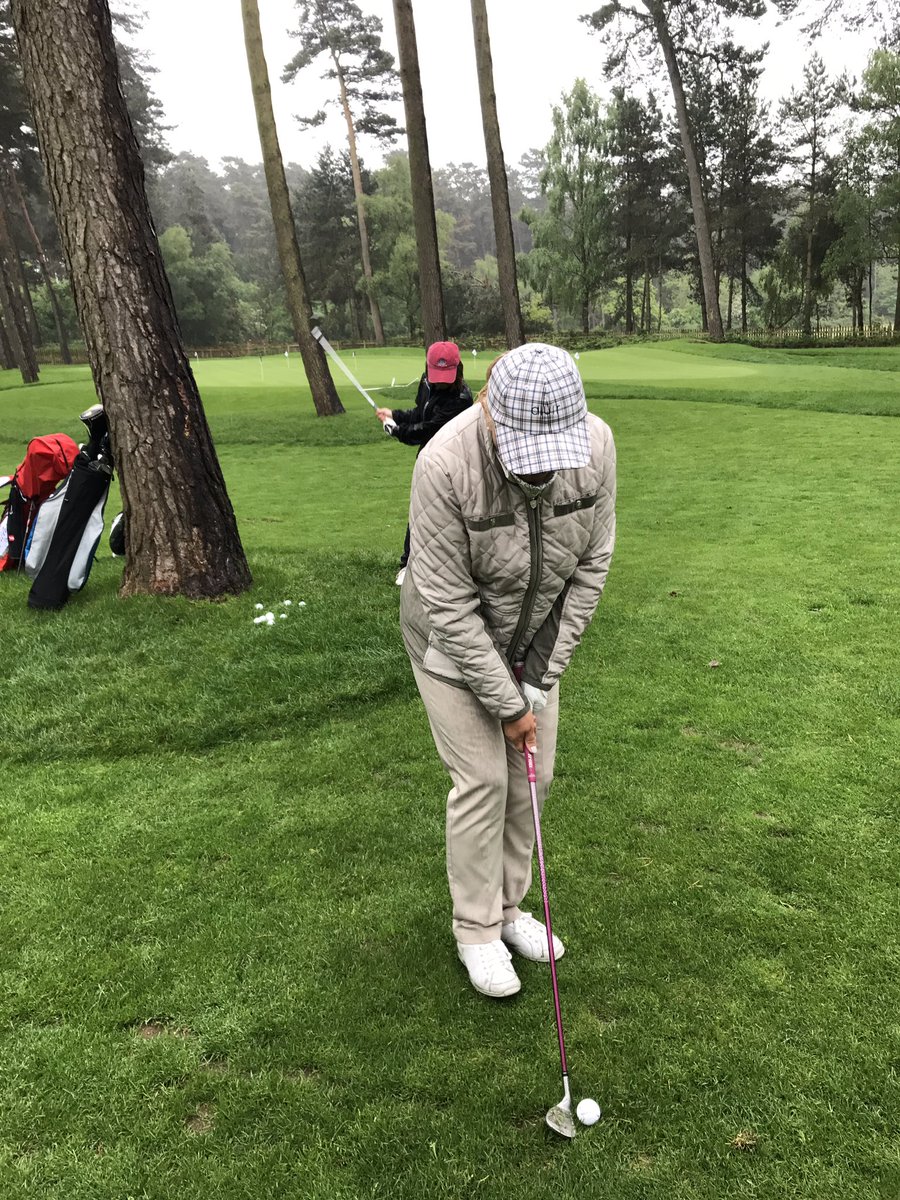 dangrieve's tweet photo. Amazing dedication form Here Come The Girls @WoburnGC today in the pouring rain! #nothingstopsthem https://t.co/0IR72vqf4p