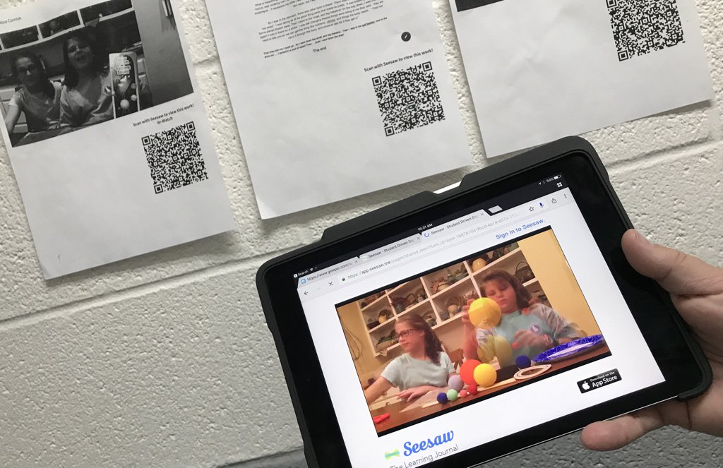 Jfro_Z's tweet photo. @spcsdrattlers work posted outside the classroom door that captured timelapse of a solar system project. #iPadEd https://t.co/nIwaiQWYLb