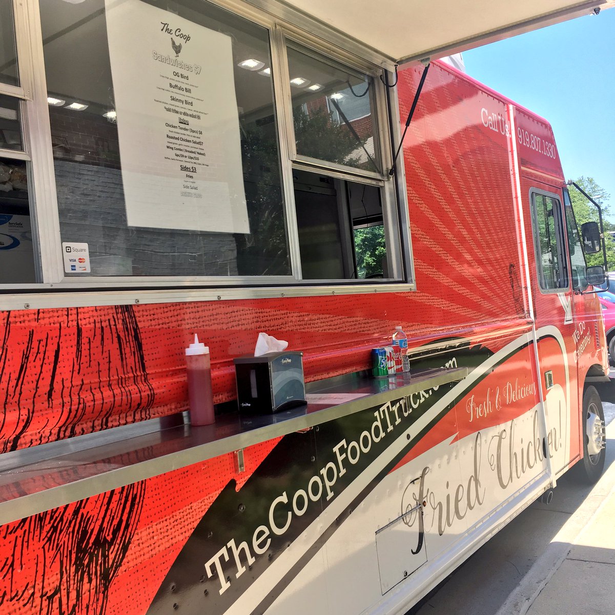 alphamarketing's tweet photo. Happy hump day everyone! It's #FoodTruckDay here at @HobbsProperties @CoopFoodTruck 👍🐔 https://t.co/4URCpz0PZd