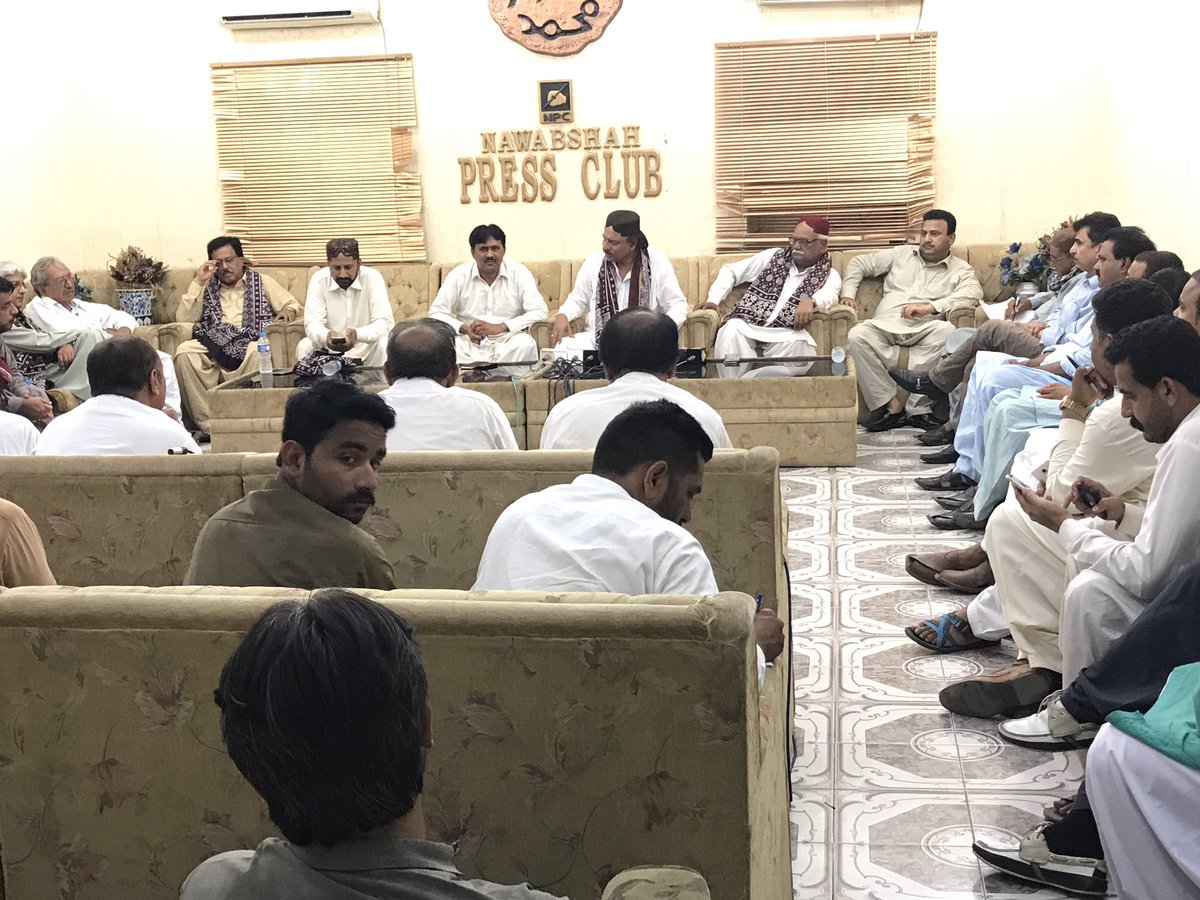 rehman_sam's tweet photo. President PPPSindh @NisarKhuhro, senater@AajizDhamrah Inform secretry &amp;Divisonal President@ZLanjar sahb press conference
#SindhRejectsNawaz https://t.co/ugLig7x8cf