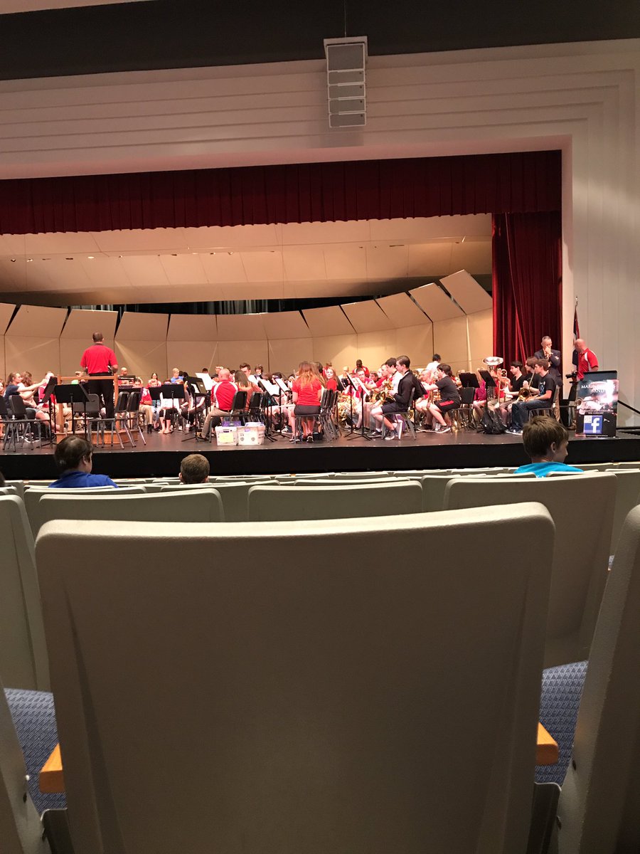 RIP_Trevor_'s tweet photo. The Quantico Marine Corps Vand is by far the best band I have ever heard. Though I was only manifested in a pineapple for a week. https://t.co/RmlYoIAGT7
