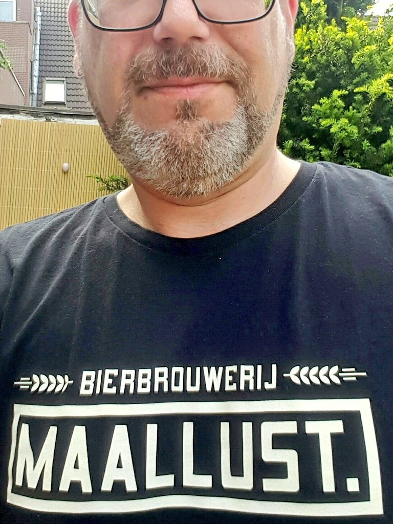nicoteders's tweet photo. #beershirtweek #maallust #NoModel https://t.co/ukejhlwr1r