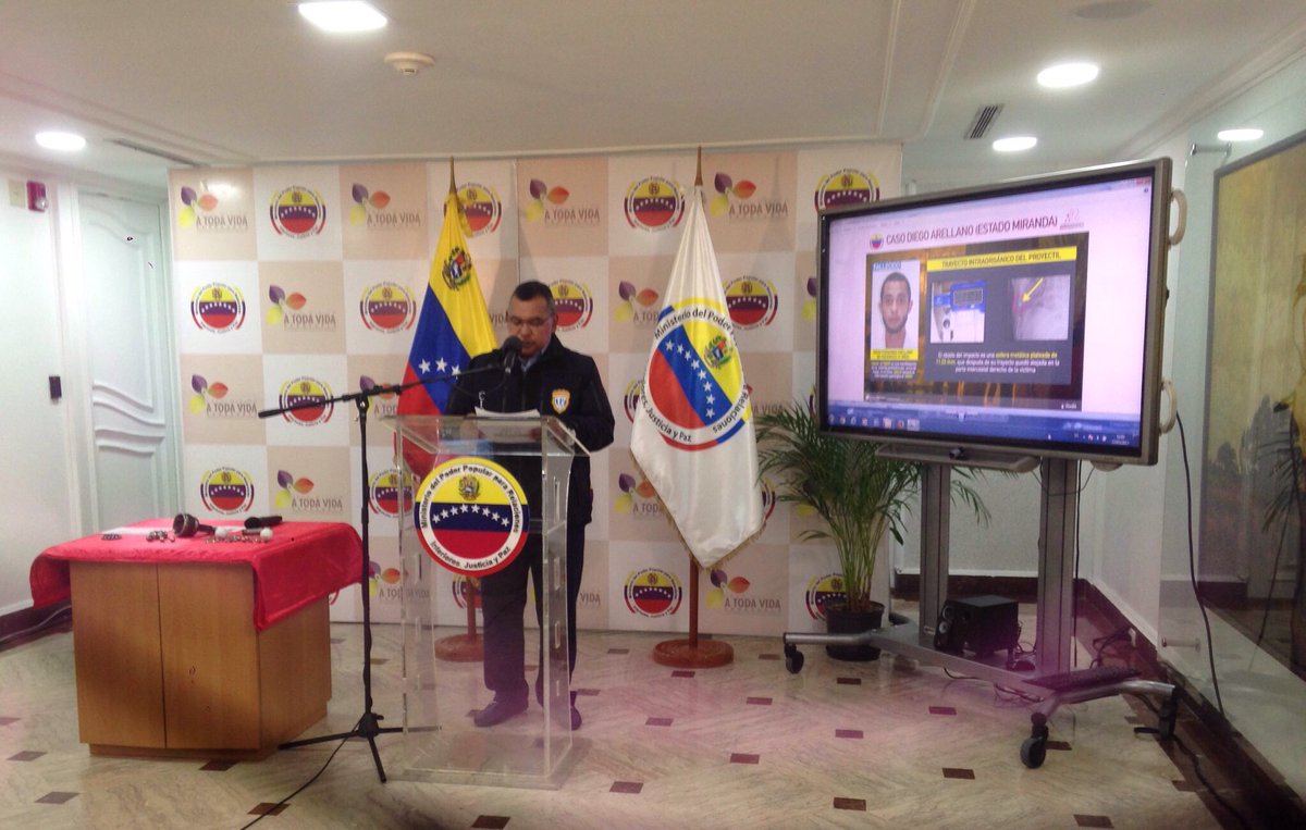 Néstor Reverol tweet media