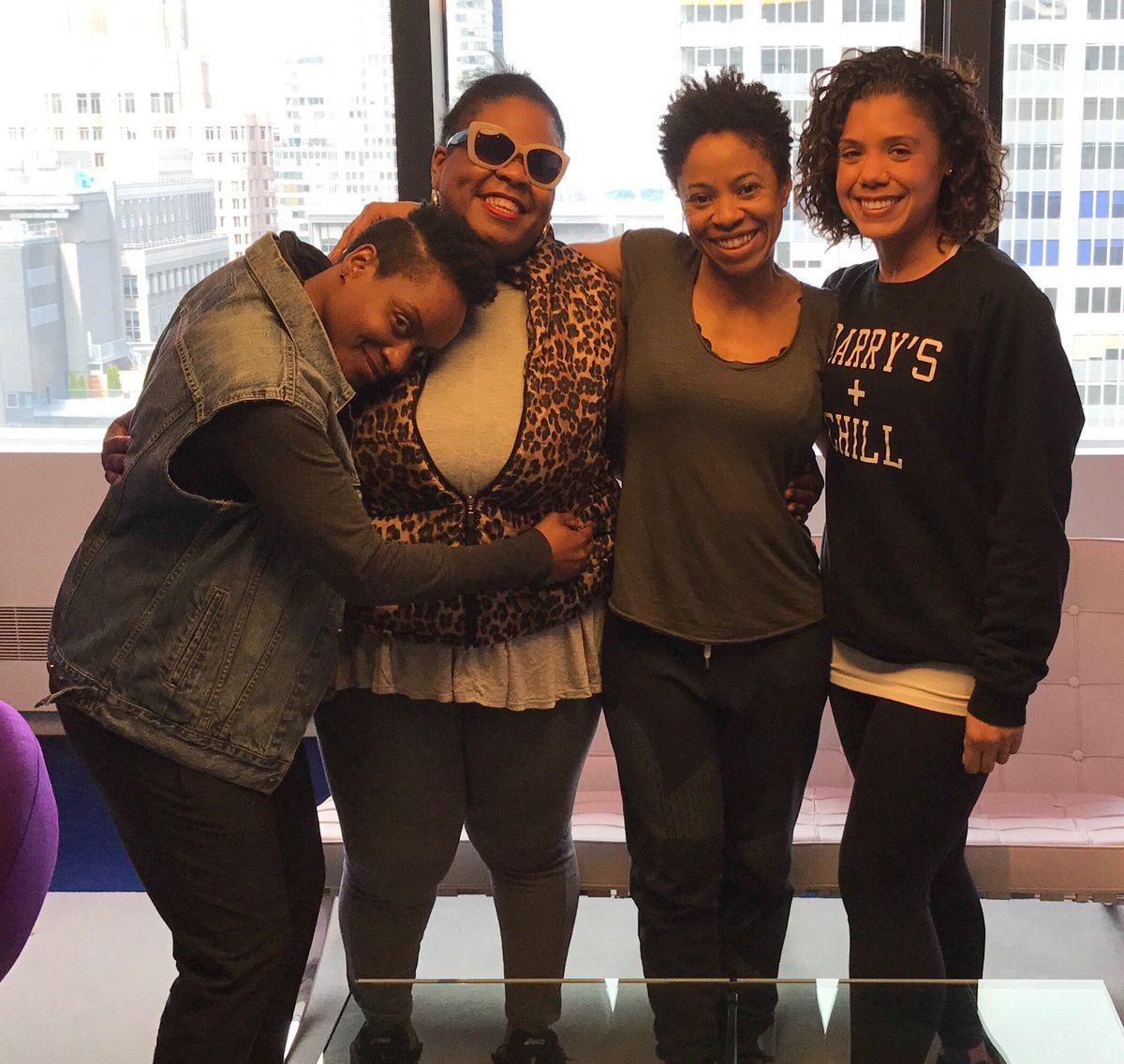 Friends Like Us tweet media