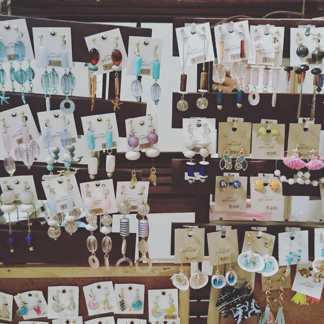 うれピーマソでありまーす در توییتر 最近の出店時のディスプレイです 次回６月２１カラタンマーケット出店予定です アンテナショップ輪之内さんと 海津市教習所向かいにある美容室オルオルヘアー様 東京世田谷にある 小仕事カフェfavori様で委託販売しています