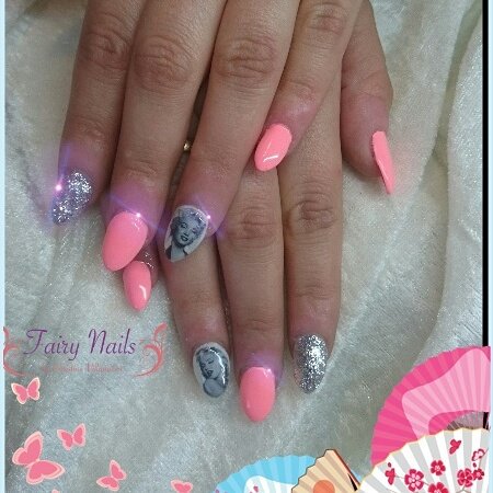 FairyNailsChris's tweet photo. ##Naildesign #nageldesignerin #köppern #friedrichsdorf #modellage #fairynailsbychristine #uvgelnails #uvgel #summer #watermelon #neon https://t.co/oGihetyXMQ