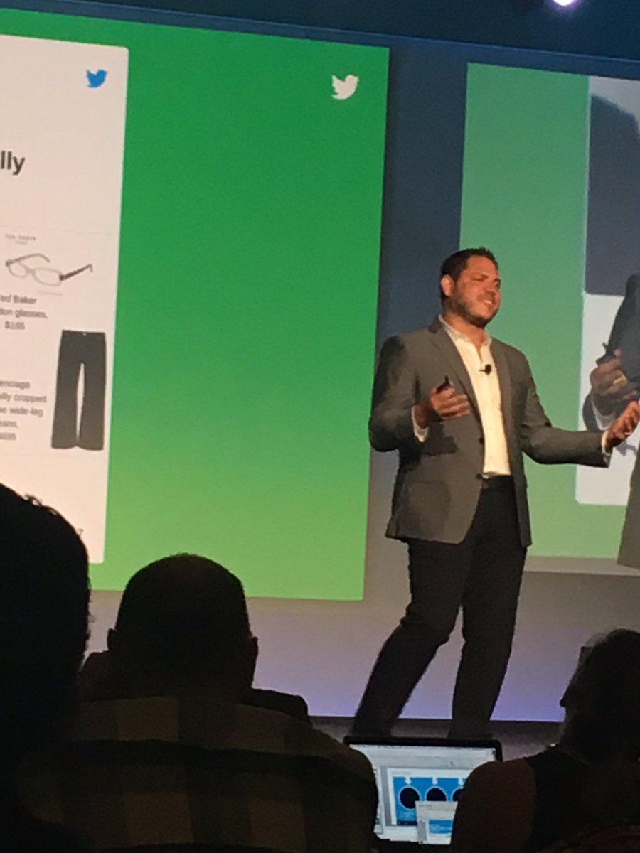 Reagan Outdoor Adv. tweet media