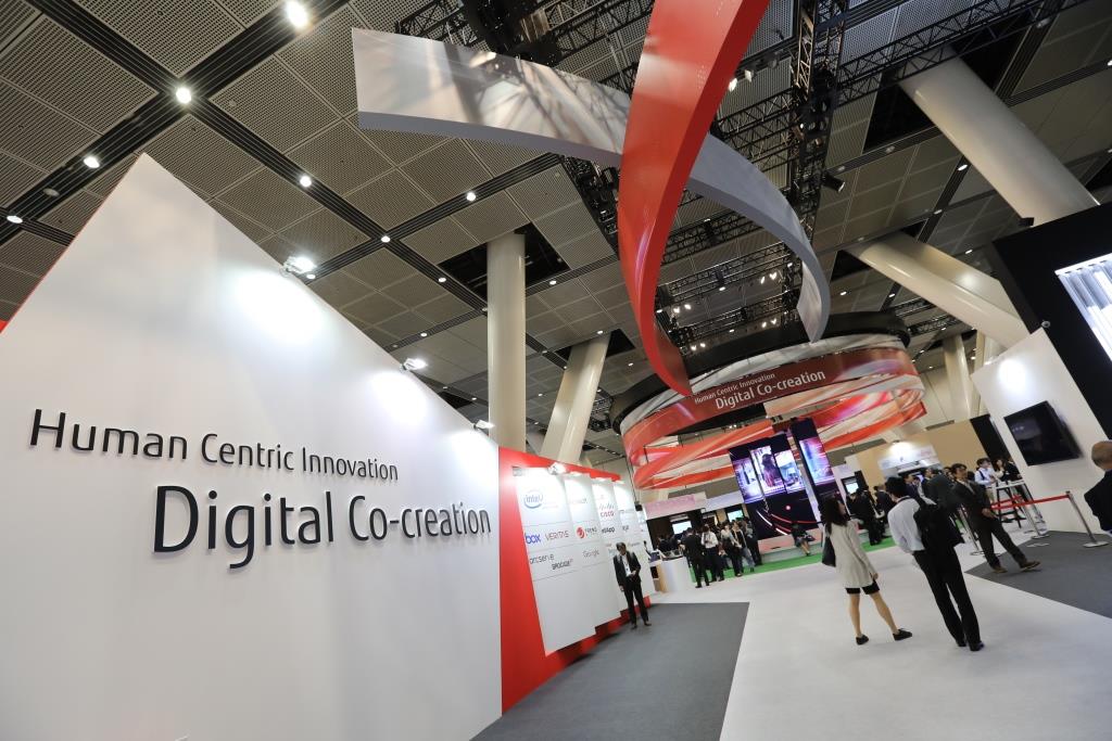 Fujitsu Global tweet media