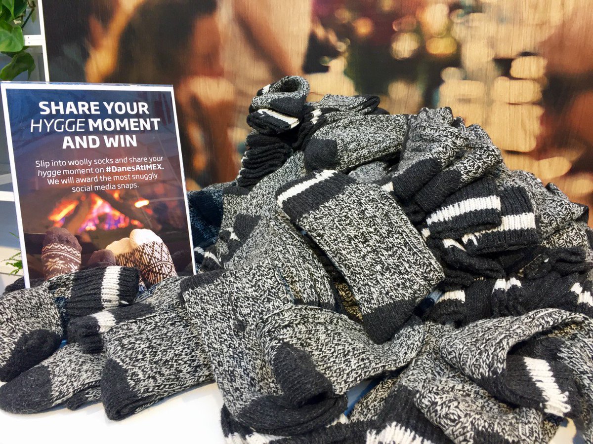 BizEventsDK's tweet photo. Happy Hour is over but the hygge will continue! Tell us how you #hygge for a chance to win your own #hyggesocks. #DanesAtImex #IMEX17 https://t.co/V4s5TpI4Hd