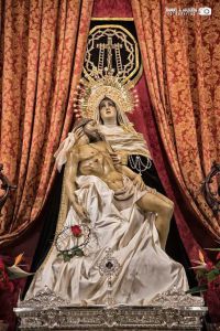 🎵El Rincón Musical🎵

Rosario de Cádiz acompañará a las Piedad de Isla Cristina en su 75 aniversario.
elcandeleroweb.blogspot.com.es/2017/05/el-rin…

<a href="/RosarioCadiz/">Rosario Cadiz</a>