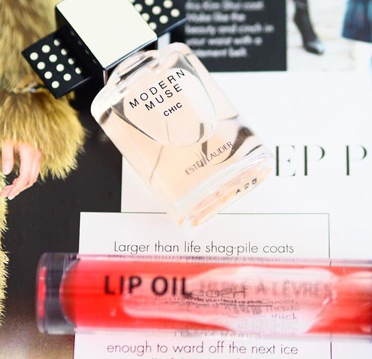 GOSHUK's tweet photo. 💋💋💋💋 Lip Oil Loving from @rougepout_beauty #regram #goshcopenhagen #makeyourimpression #beautifulyou https://t.co/oKxIEEvxln