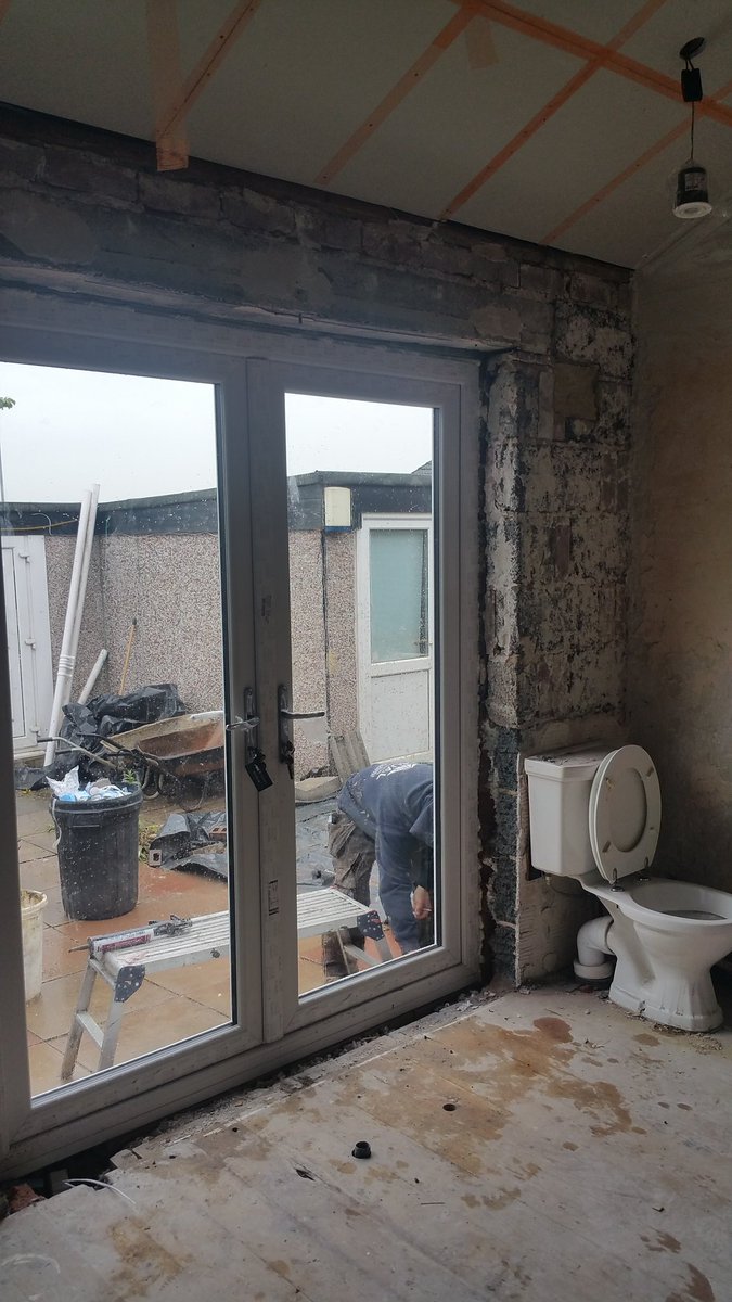 flintyj21's tweet photo. Patio doors installed. No more private poos! Haha! Rill on Monday. #gettingplastered https://t.co/CQJ7RiI2Ge