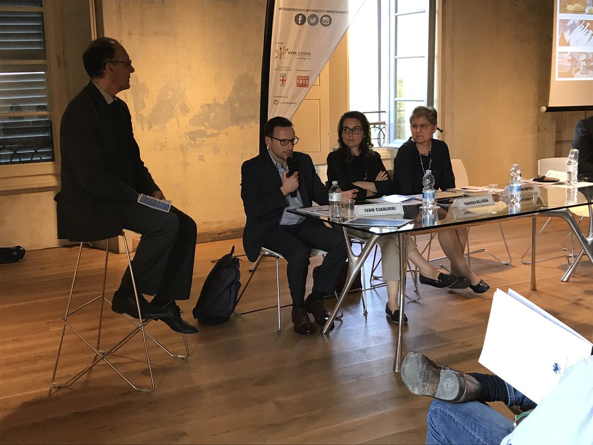 Si finanziano le nonprofit attraverso shopping dei cittadini <a href="/ivanciaburri/">Ivan Ciaburri</a> con <a href="/Citybility/">Citybility</a> in #food&amp;solidarietà @ConfMonza