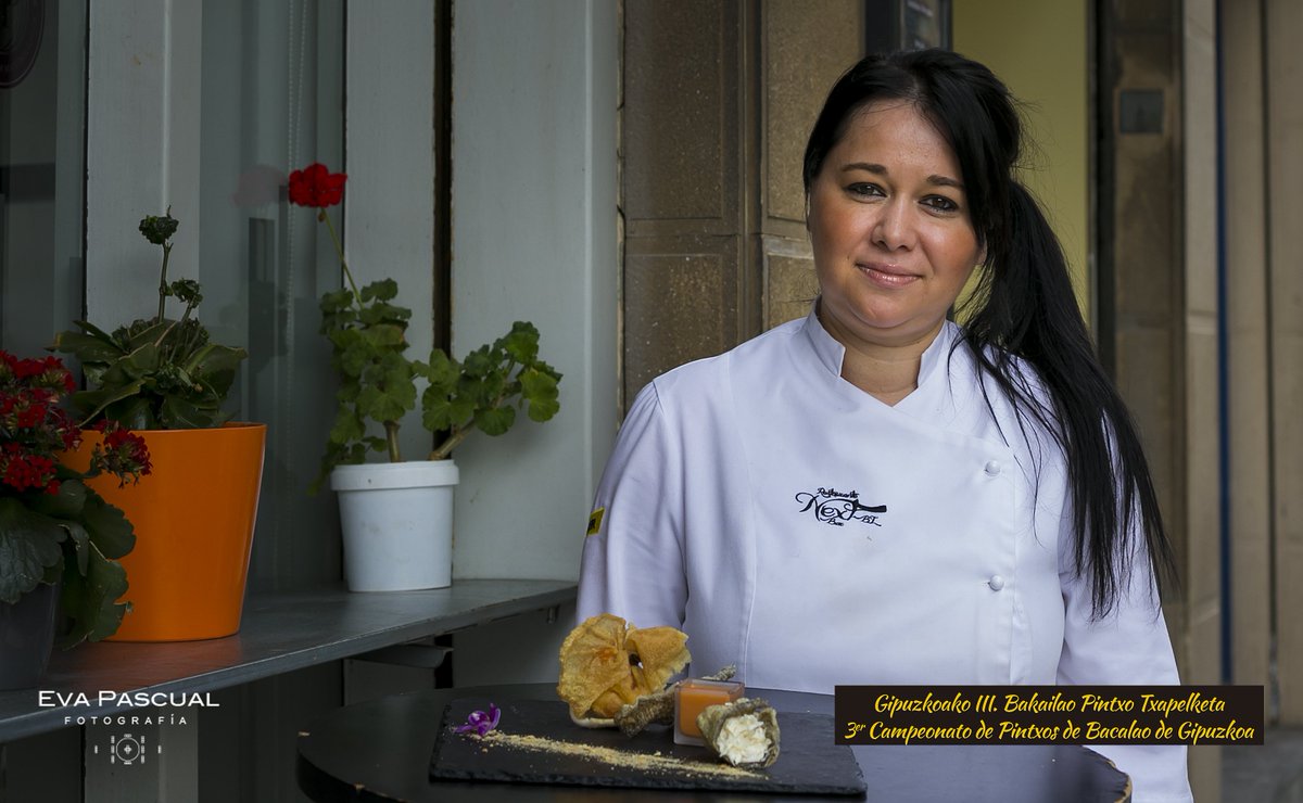 PintxosBacalao's tweet photo. "Concha de bacalao" del #NextBi de #Donostia #PintxosBacalao #bacalao #pintxos #pintxo #Gipuzkoa #campeonato #chef https://t.co/3d3yBwJXDN