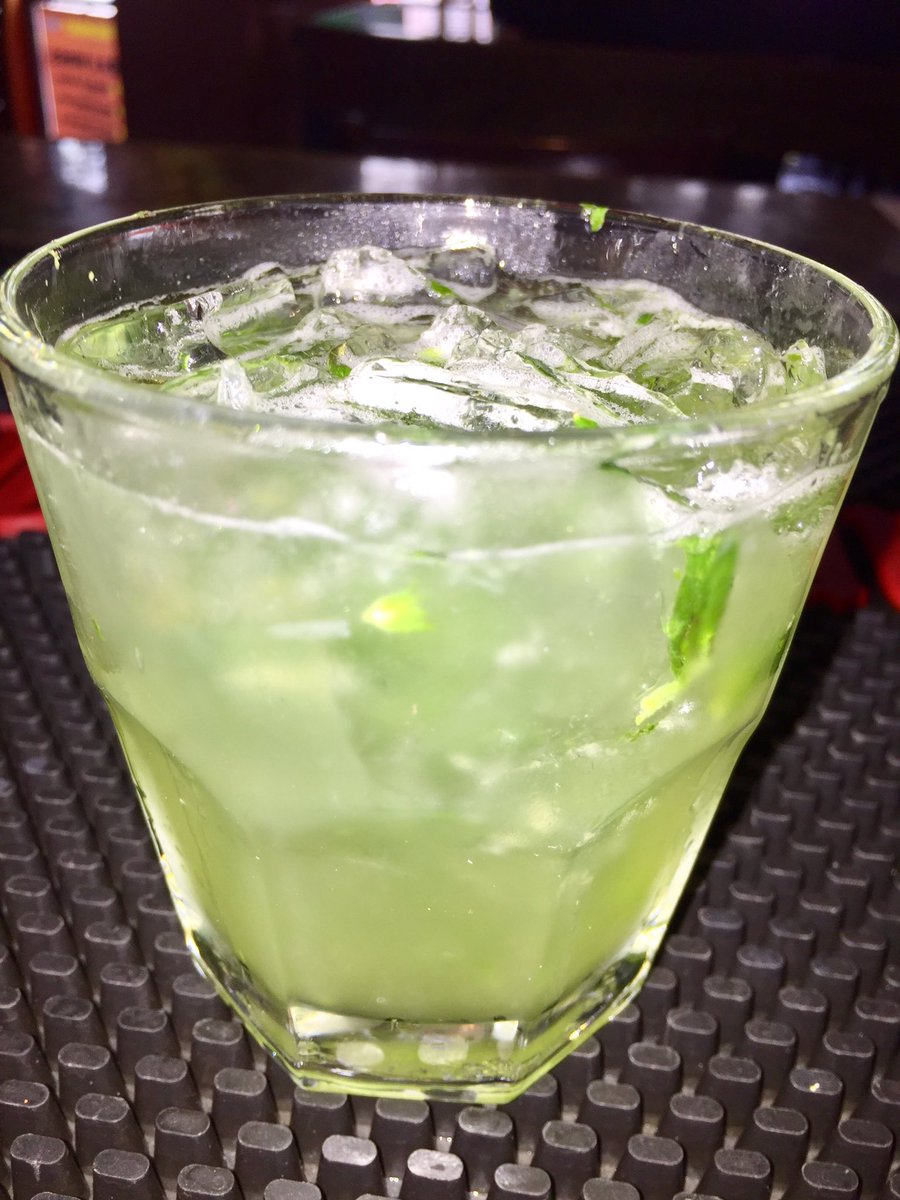 alexinames's tweet photo. Who wants a Gin Basil Smash at @EsTasBarGrill today? Come see me before 3! https://t.co/jyOd2H08ee