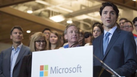 CBCPolitics's tweet photo. Trudeau to promote Canadian tech, lure foreign investment at Microsoft summit  https://t.co/bLNfTRYZat #hw #cdnpoli https://t.co/sabwryQ5Cn